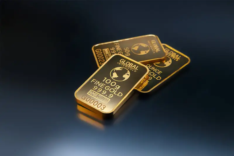 Ouro sobe 2,85% e fecha em US$ 5.225,6 com tensões EUA-China e risco geopolítico