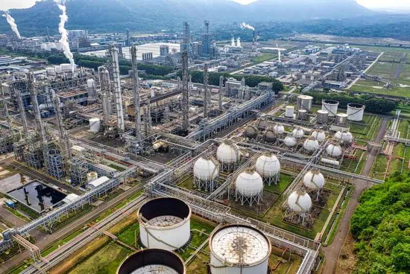 Petrobras (PETR3; PETR4): Justiça suspende licença na Bacia de Santos