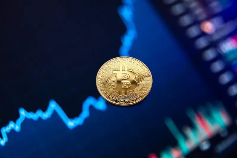 Selic em 12,50%: Mercado eleva projeção de juros após tensões globais
