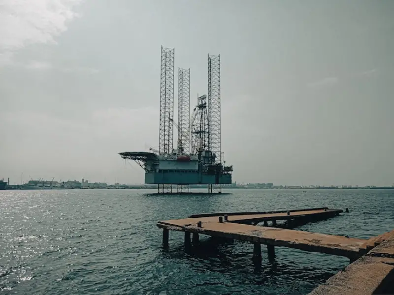Itaú BBA aponta sobrecompra no Ibovespa e destaca momentum em commodities