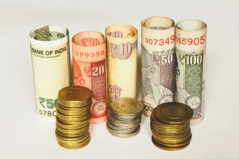Petróleo em alta recalibra cenários e reforça atratividade de PETR4 e PRIO