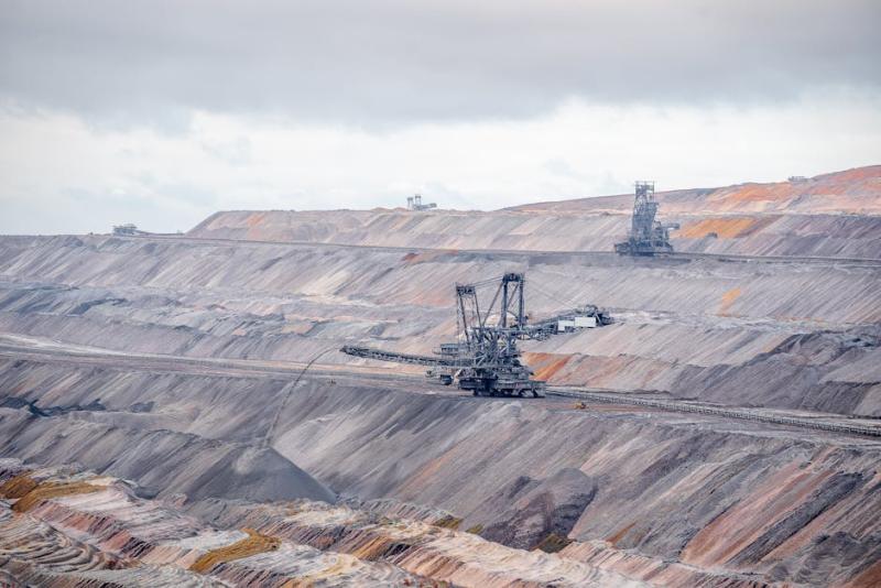 Calendário Econômico: Copom, Fed e balanços ditam o ritmo da última semana de abril