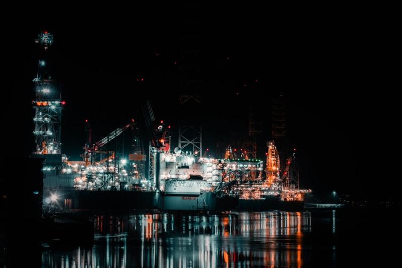 Petrobras: Isenção de PIS/Cofins como Amortecedor de Preços e Impactos no PPI