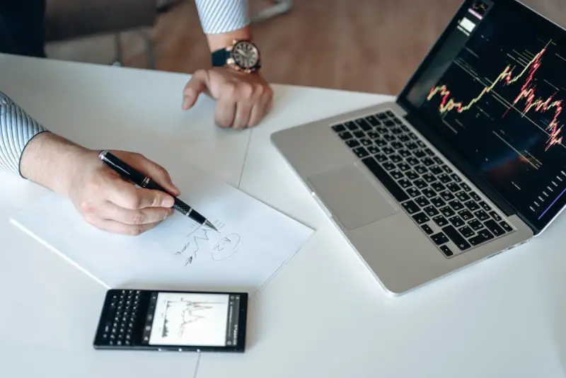 Assaí (ASAI3) define recompra de debêntures com XP e Ativa