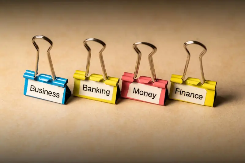 Itaúsa (ITSA4) pós-balancete: análise técnica, níveis críticos e viés de mercado