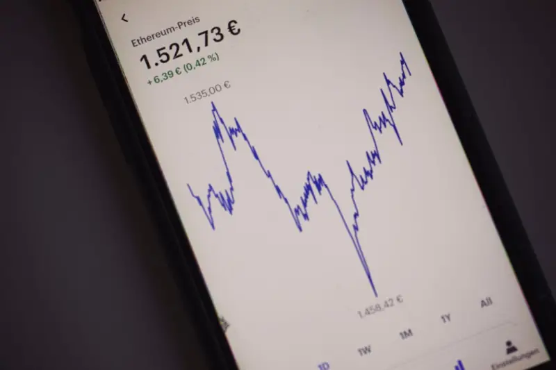 IGP-DI dispara 2,41% com alta do petróleo e pressiona pausa na Selic