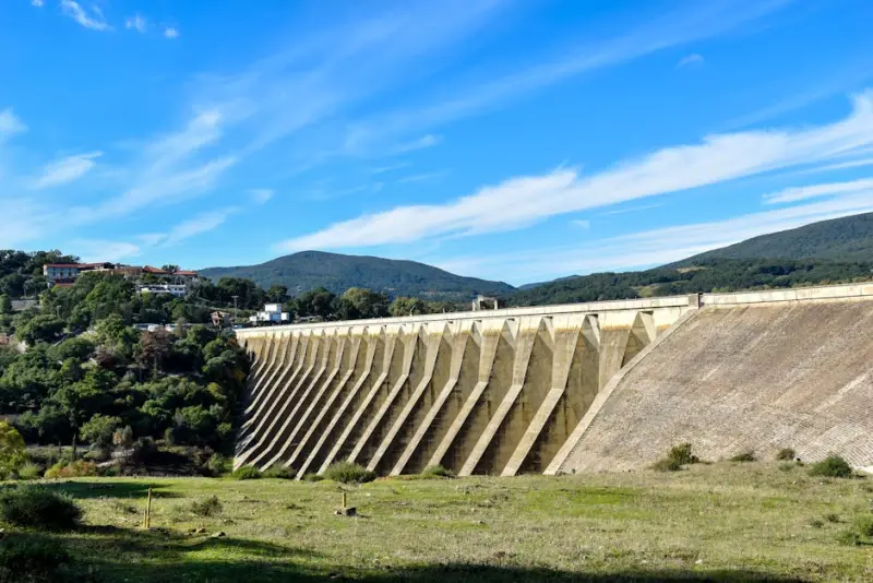 Copel (CPLE3) e Elejor repactuam R$ 420,6 mi em UBP de hidrelétricas