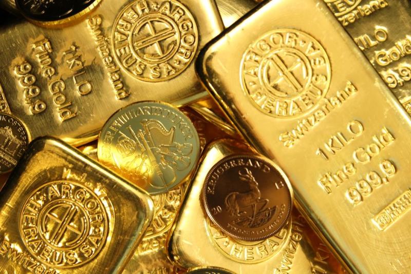 Ouro salta 3% com avanço em negociações EUA-Irã, mas fecha semana em queda