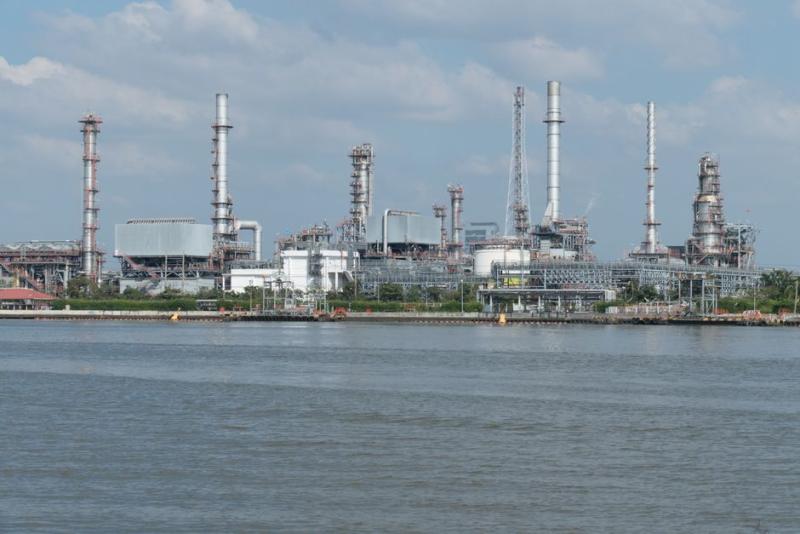 Petróleo e ações da B3: análise pós-acordo EUA-Irã e projeções de caixa
