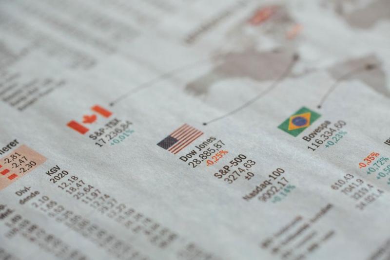 Compass (PASS3): quatro bancos iniciam cobertura com viés positivo e traçam preços-alvo