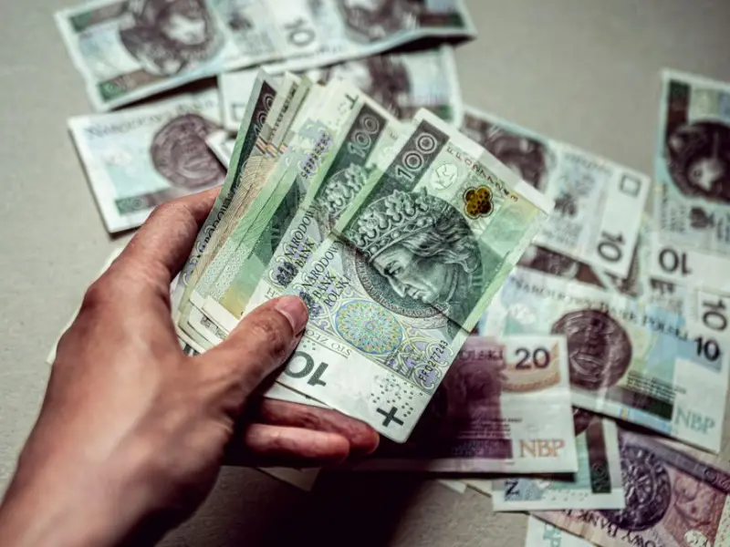 Tesouro IPCA+ 2032 atinge recorde de 8,51% após Copom e discurso do Fed