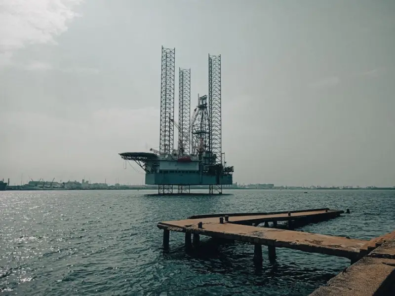 Petrobras e Pemex firmam acordo técnico para águas profundas e eficiência no refino