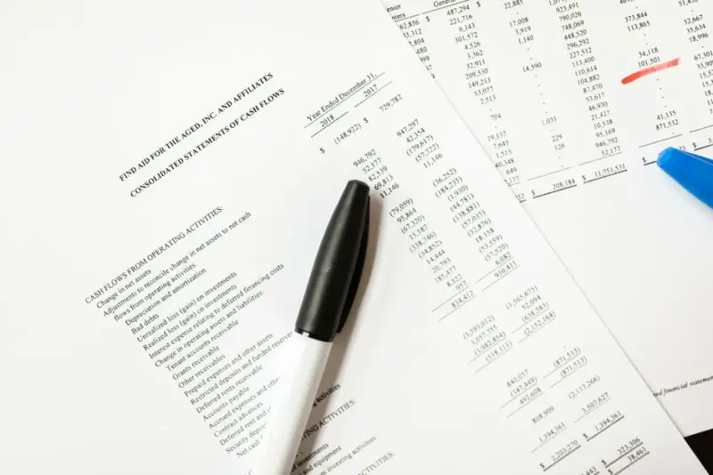 Grupo Mateus (GMAT3) recebe auto de infração de R$ 1,28 bi da Receita Federal