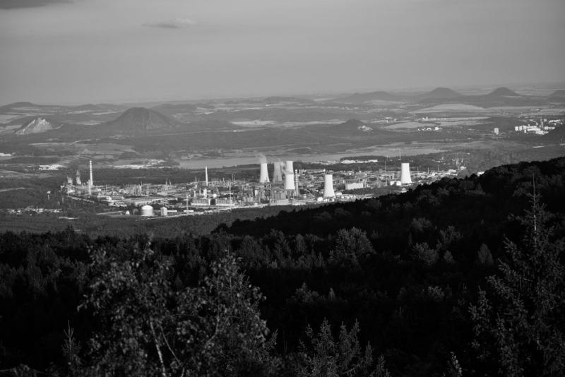 Radar Corporativo: Tenda e Motiva batem recordes; Light e Ferbasa captam recursos