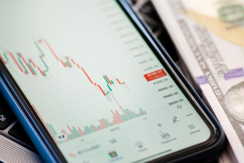 Azul anuncia metas até 2029: corte de alavancagem e valorização de 150% na bolsa (AZUL3)