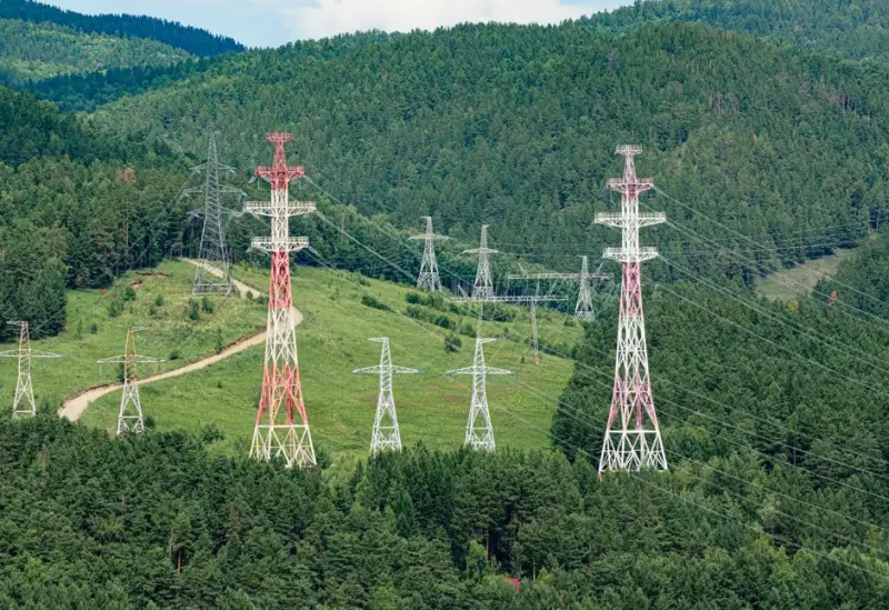 Mercado Hoje: Trégua Geopolítica, Queda do Petróleo e Novas Projeções do Focus