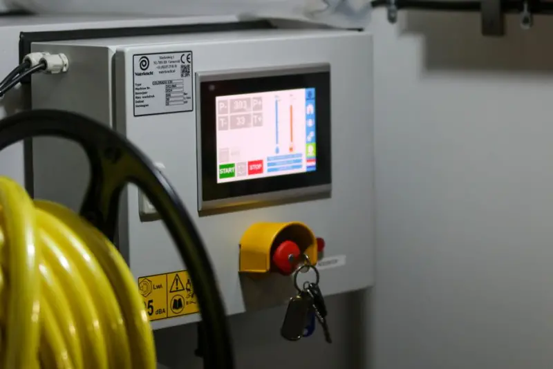 WEGE3: Reavaliação analítica aponta nova fase de crescimento e compressão de múltiplos