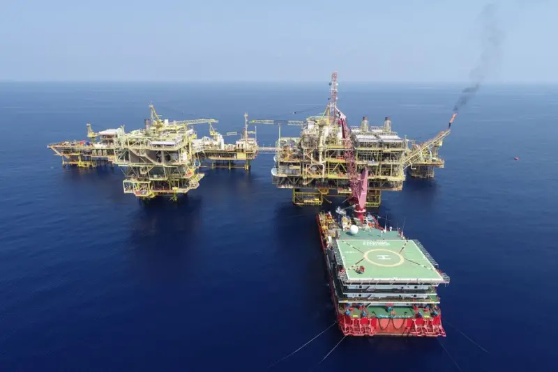 Petrobras eleva preço do QAV em 1,9% e reverte tendência de quedas
