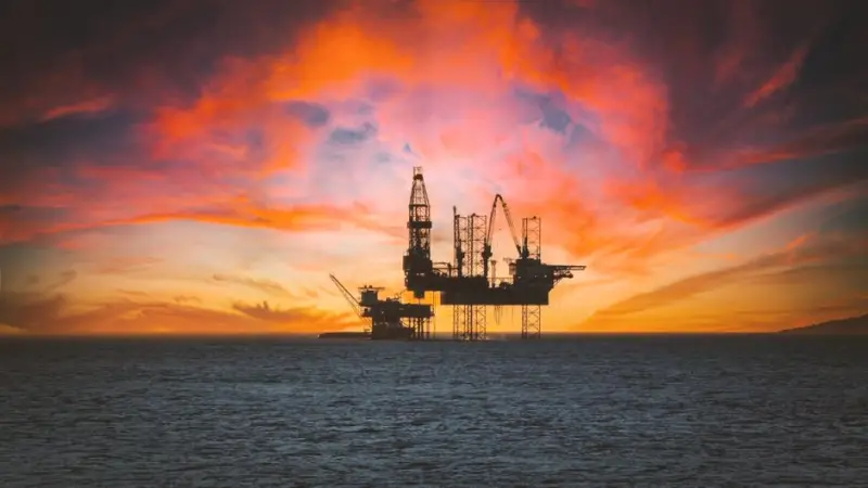 Petroleiras despencam na B3 com recuo do Brent e alívio geopolítico