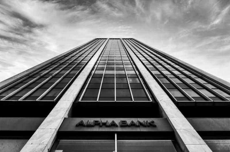 Balanços 2T26 e Movimentos Corporativos: Análise dos Resultados de Bancos, Energia e Varejo