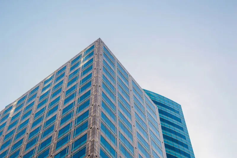 Fato relevante EZTEC (EZTC3): Esther Towers alugado ao Itaú por R$ 1,17 bi