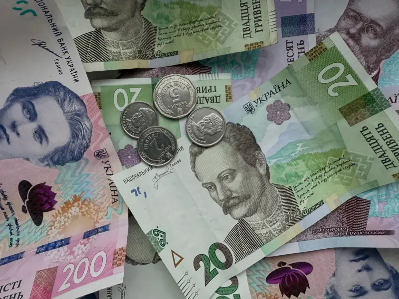 Desemprego em 5,3%: o que o recorde muda no ritmo da Selic