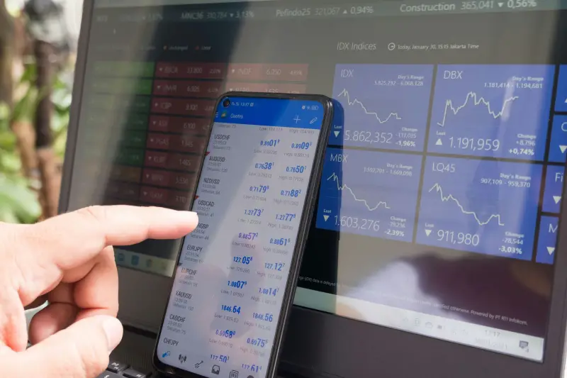 Day trade ITUB4 e BEEF3: parâmetros técnicos e riscos para 30 de setembro