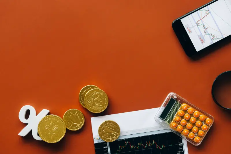 IPCA + 7,95% em debênture isenta: o risco que acompanha o papel